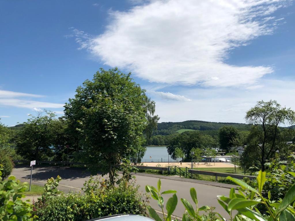 Andinas Fewo - Wunderschoener Ausblick Auf Den See Olpe Exterior foto